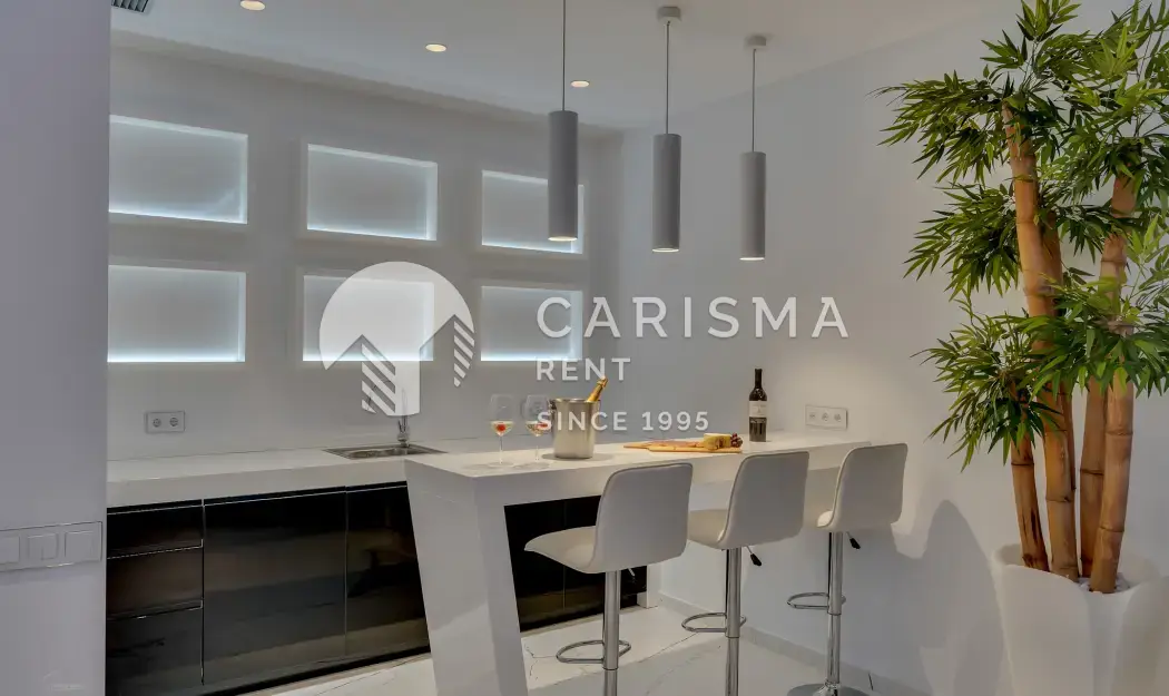Luksusowa willa, 2 baseny,  spacerowa odległości do morza i centrum miasta Calpe, Costa Blanca