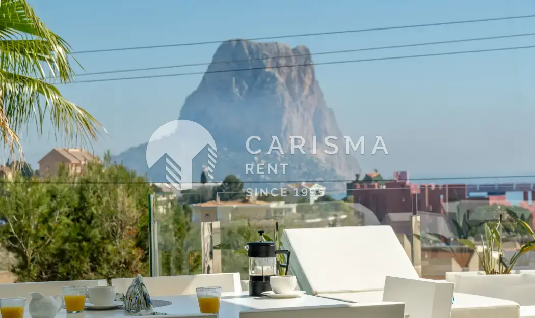Luksusowa willa, 2 baseny,  spacerowa odległości do morza i centrum miasta Calpe, Costa Blanca