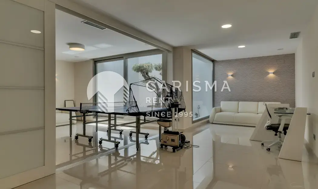 Luksusowa Willa, imponujący 25 m basen, pełna panorama na morze i miasto Calpe, luksusowa dzielnica