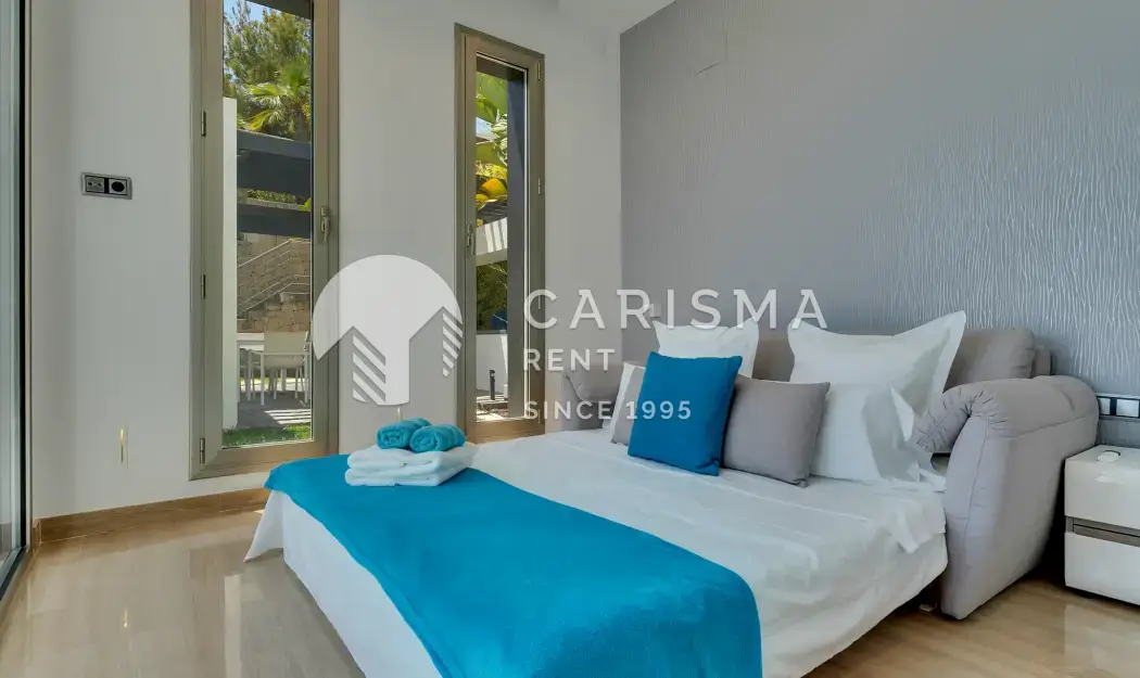 Luksusowa Willa, imponujący 25 m basen, pełna panorama na morze i miasto Calpe, luksusowa dzielnica