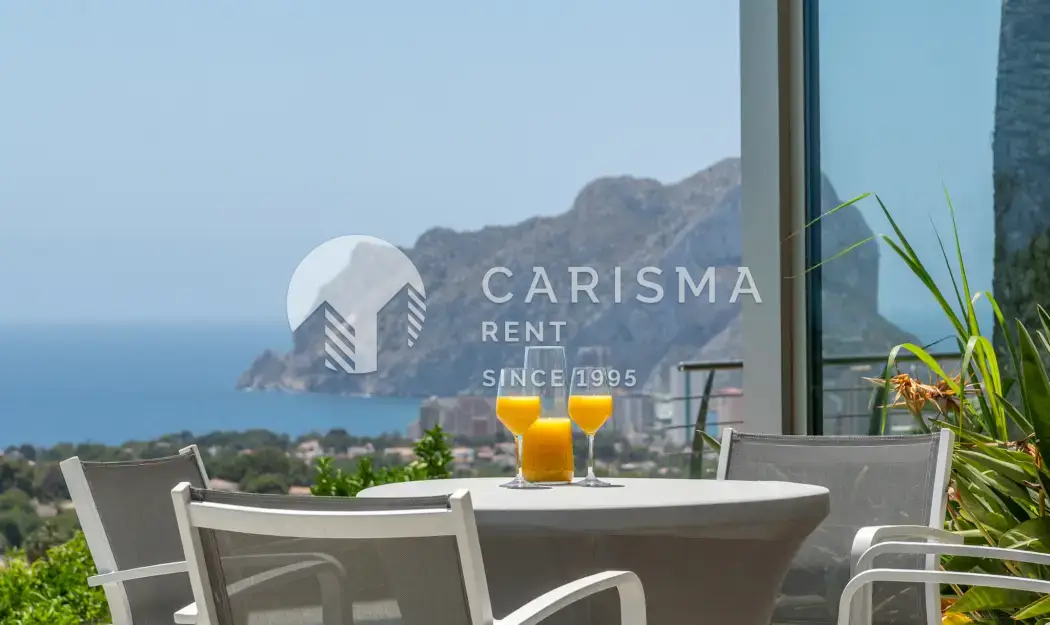 Luksusowa Willa, imponujący 25 m basen, pełna panorama na morze i miasto Calpe, luksusowa dzielnica